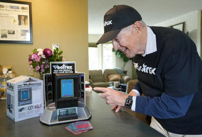 "It Was Magical" - The Vectrex Mini Gets The Blessing Of The Original Creator As Game Lineup Is Revealed