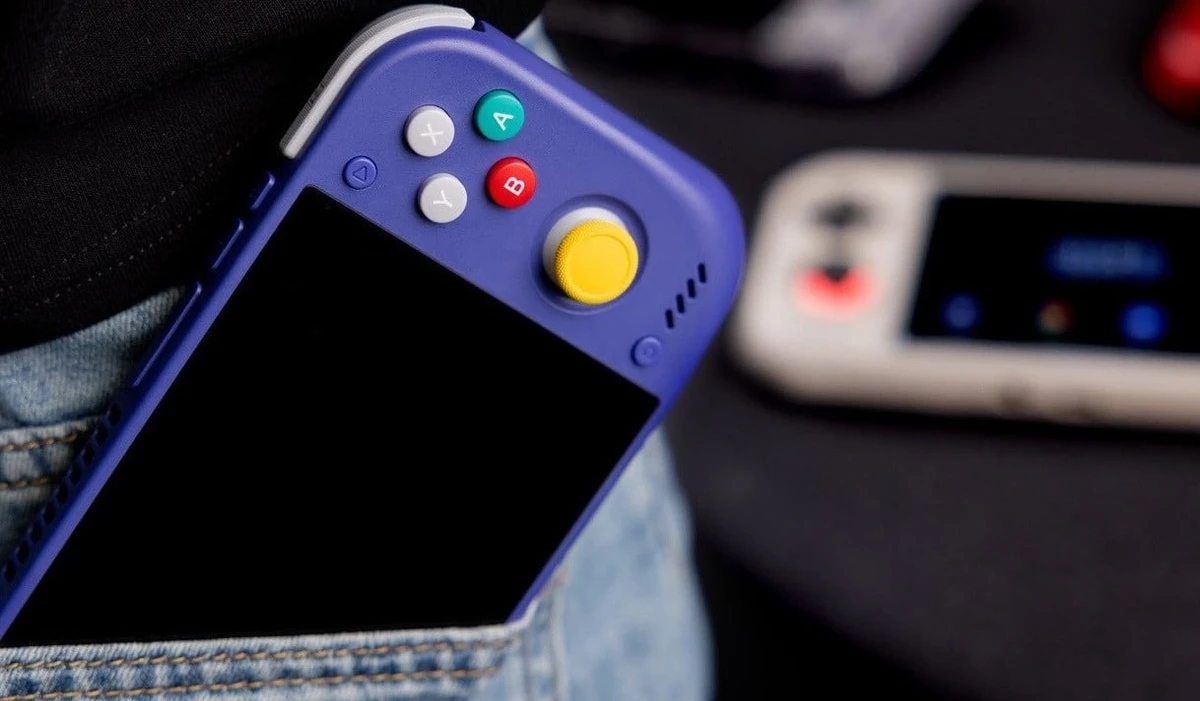 The Retroid Pocket Nova Starts Shipping Tomorrow, & A Price Increase Could Already Be On The Way